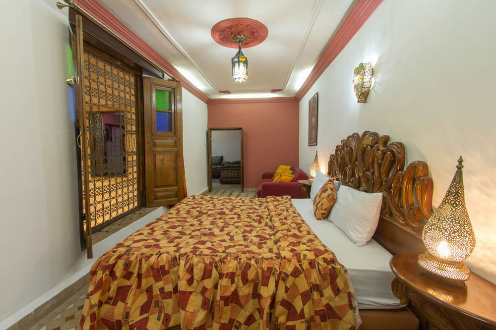 Riad Dar Tahrya Fes Exterior photo